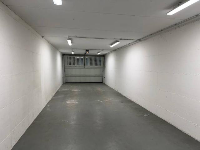 Box in vendita a San Fermo Della Battaglia, Lombardia