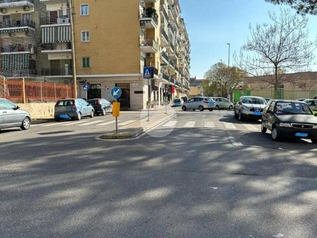 Box in vendita a San Giorgio A Cremano, Campania