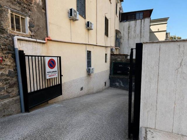 Box in vendita a San Giorgio A Cremano, Campania