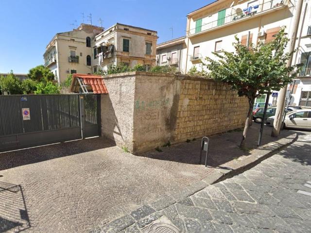 Box in vendita a San Giorgio A Cremano, Campania