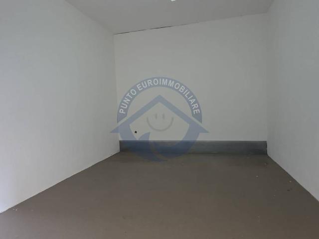 Box in vendita a San Giorgio A Cremano, Campania