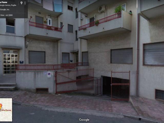 Box in vendita a Puglia, Taranto