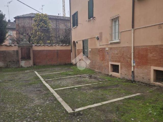 Box in vendita a Unione Terre d'Acqua, San Giovanni In Persiceto