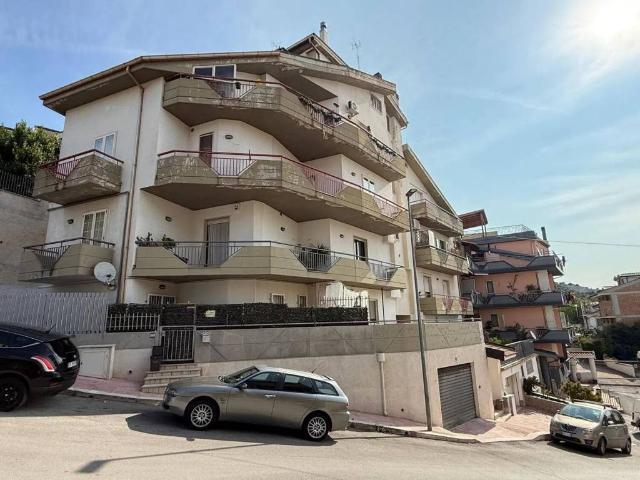 Box in vendita a Puglia, Foggia
