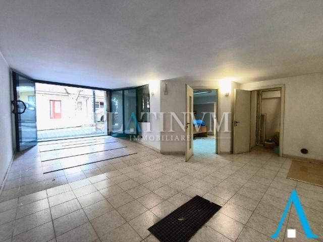 Box in vendita a Puglia, Foggia