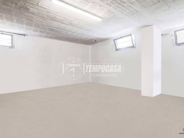 Box in vendita a Cicogna, San Lazzaro