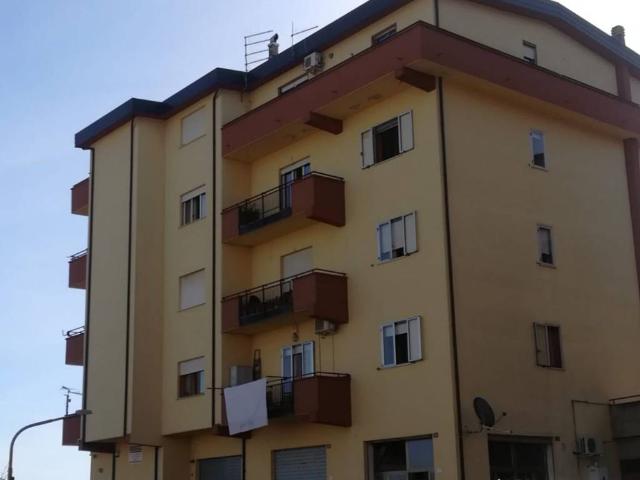 Box in vendita a Calabria, Cosenza