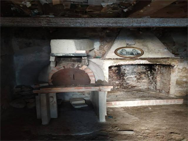 Box in vendita a Calabria, Cosenza