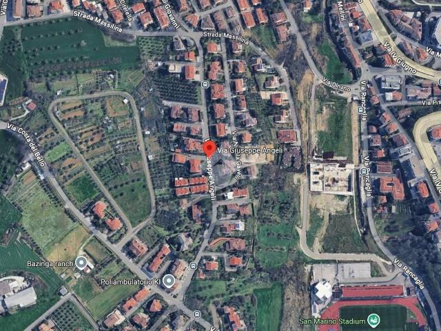 Box in vendita a Serravalle