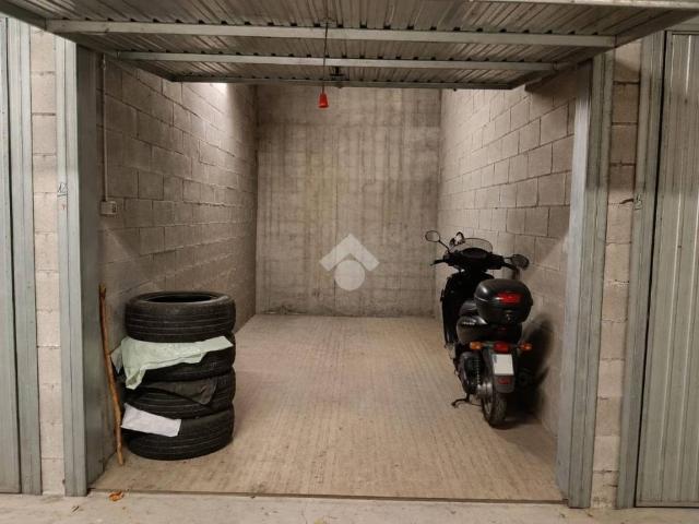 Box in vendita a Case Nuove, San Martino Buon Albergo