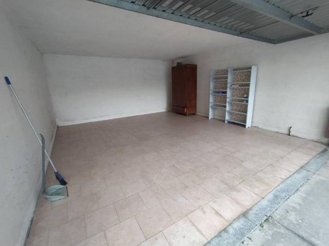 Box in vendita a Borgata Colombretto, Piemonte