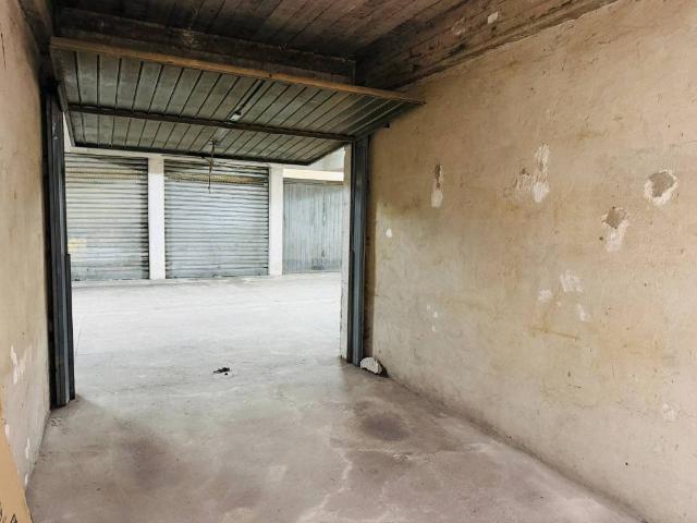 Box in vendita a Oltrepo, Piemonte
