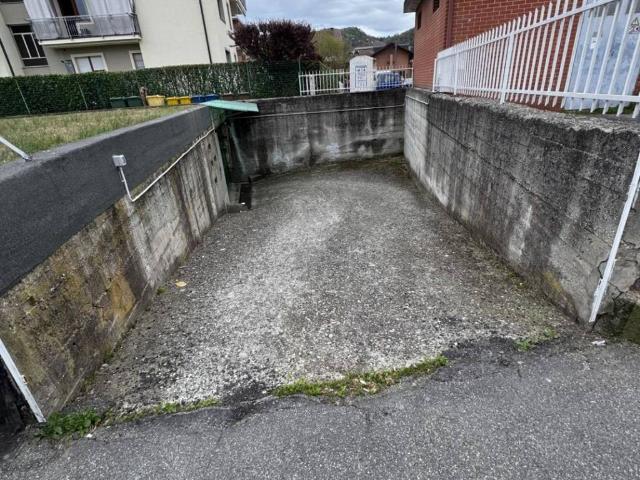 Box in vendita a Cascina del Mulino, Piemonte