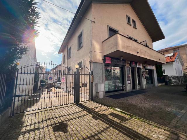 Box in vendita a Oltrepo, Piemonte