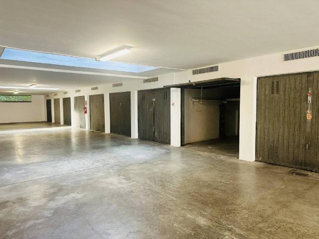 Box in vendita a Sambuy, Piemonte