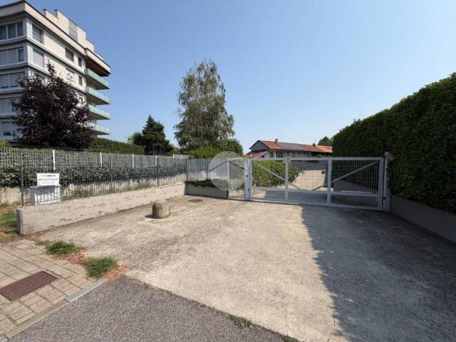 Box in vendita a Oltrepo, Piemonte