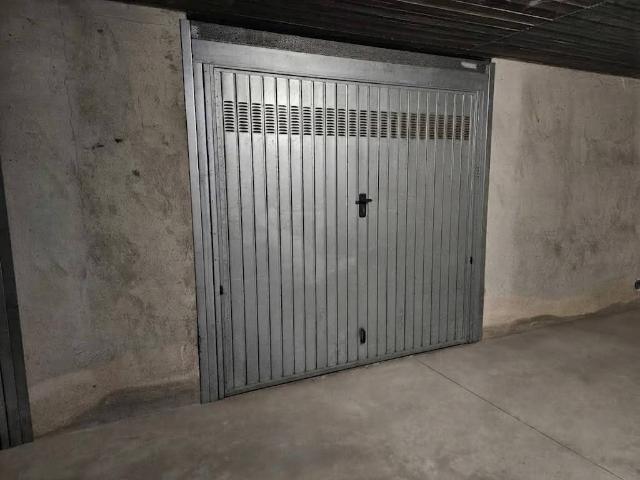 Box in vendita a La Piana, San Raffaele Cimena