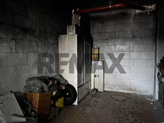 Box in vendita a San Sebastiano Al Vesuvio, Campania