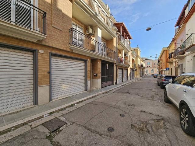 Box in vendita a Puglia, Foggia