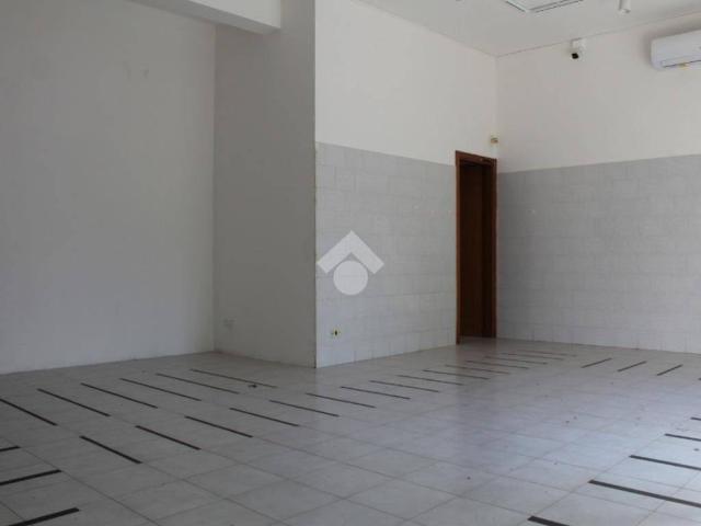 Box in vendita a Puglia, Brindisi