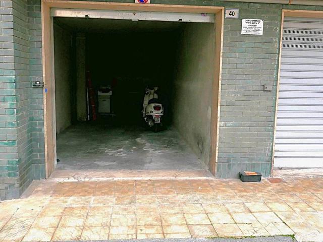 Box in vendita a San Remo, Liguria