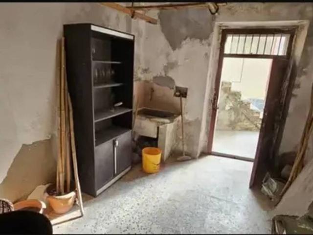 Box in vendita a Calabria, Catanzaro