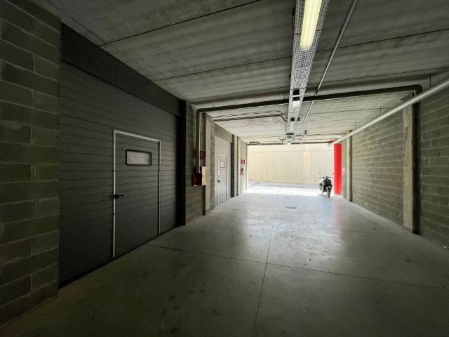 Box in vendita a Unione di comuni Valmarecchia, Santarcangelo Di