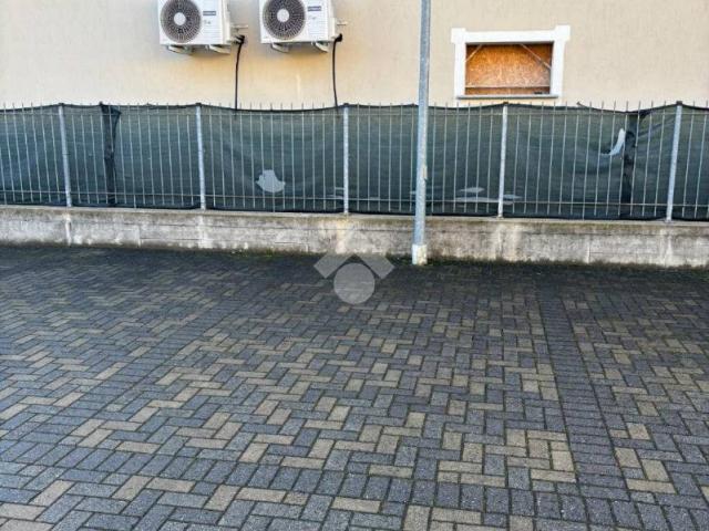 Box in vendita a Ponticelli, Piemonte