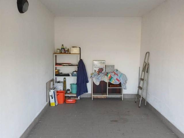 Box in vendita a Sant'Ilario d'Enza