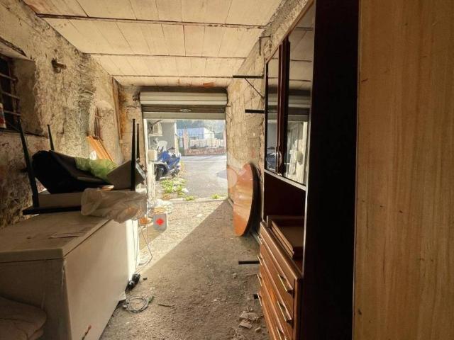 Box in vendita a Sant'olcese, Liguria
