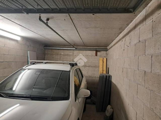 Box in vendita a Villaggio Matteotti, Saronno