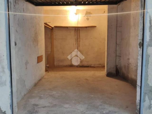Box in vendita a Unione dei comuni del Distretto Ceramico, Sassuolo