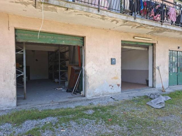 Box in vendita a Savignone, Liguria