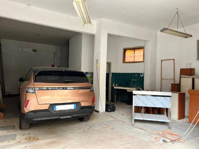 Box in vendita a Oltreletimbro, Albisola Capo