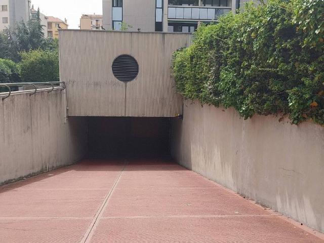 Box in vendita a Oltreletimbro, Albisola Capo
