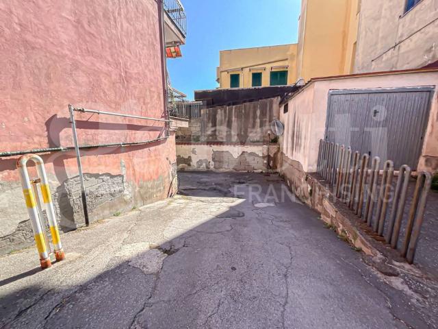 Box in vendita a Scafati, Campania