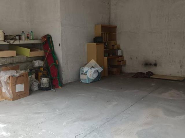Box in vendita a Scafati, Campania