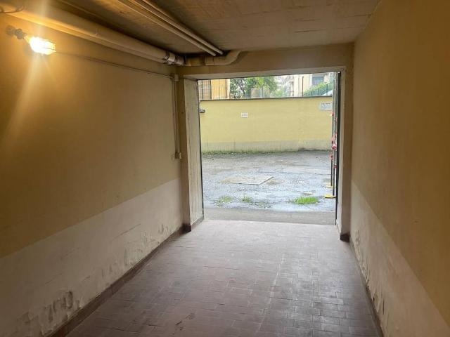 Box in vendita a Le Bagnese, Scandicci