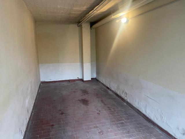 Box in vendita a Le Bagnese, Scandicci