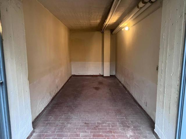 Box in vendita a Le Bagnese, Scandicci