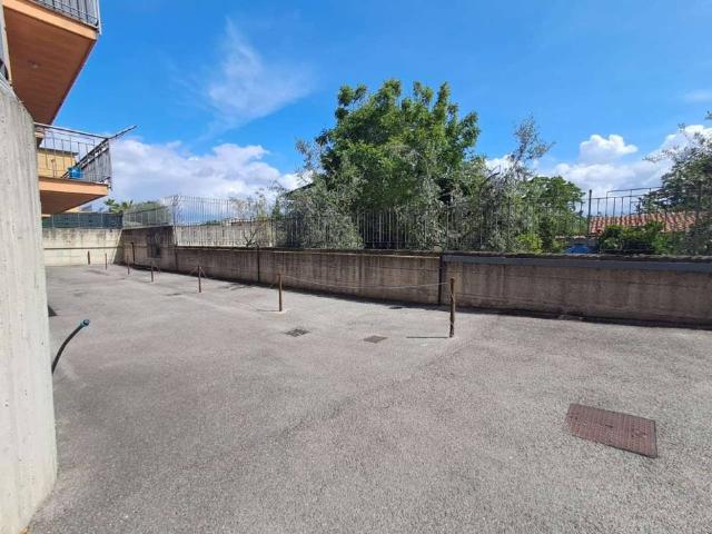Box in vendita a Somma Vesuviana, Campania