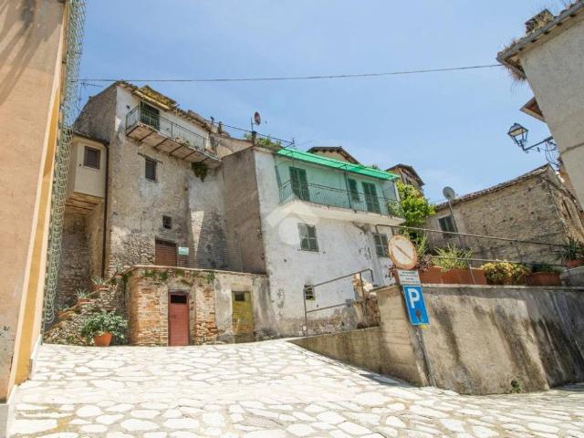 Box in vendita a Selci, Lazio