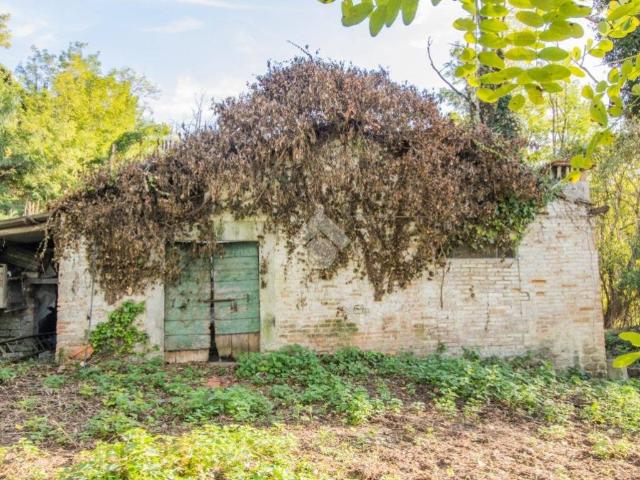 Box in vendita a Selci, Lazio