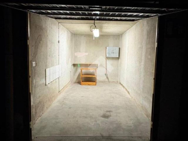 Box in vendita a Castelletto, Senago