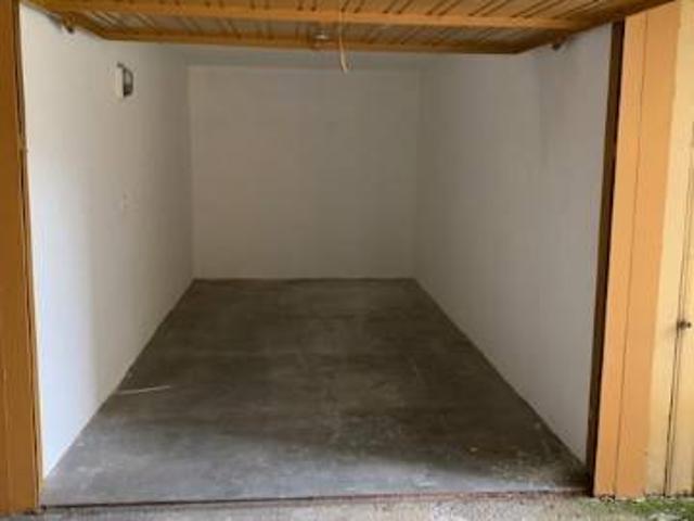Box in vendita a Castelletto, Senago