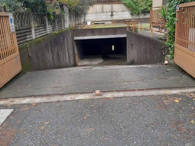Box in vendita a Castelletto, Senago