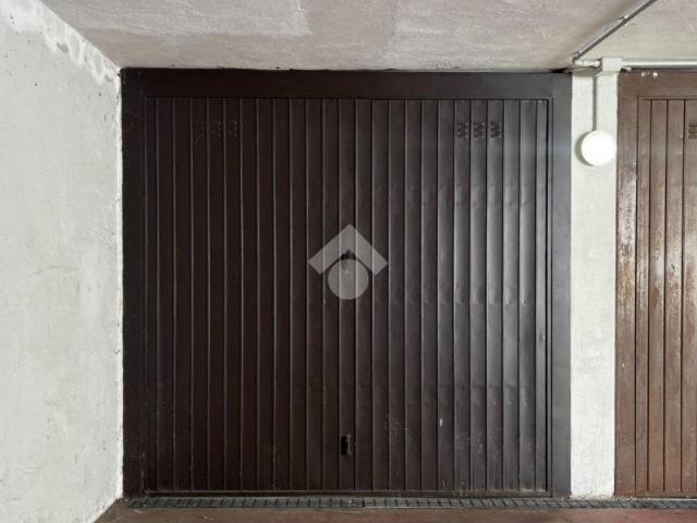 Box in vendita a Paderno, Seriate