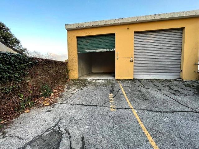 Box in vendita a San Cipriano, Genova