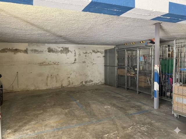 Box in vendita a Quinto Basso, Sesto Fiorentino