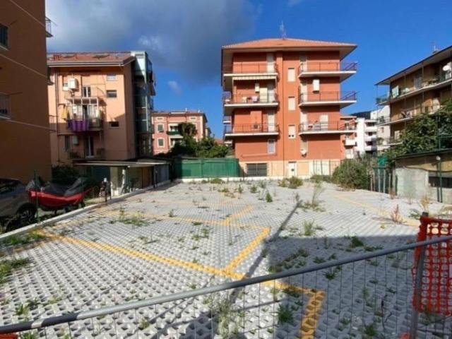 Box in vendita a Sestri Levante, Liguria